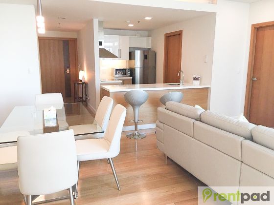 Modern Furnished 1 Bedroom Condo Unit In Park Terraces