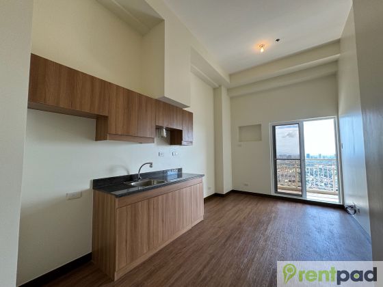 Image showcasing New Penthouse Level Spacious 1 Bedroom Unit #26c04a4171