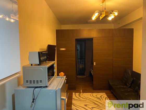 Fully Furnished Studio for Rent in Air Residences Makati
