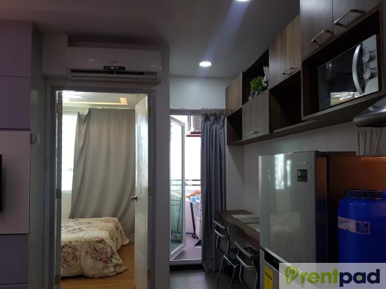 Fully Furnished 1 Bedroom with Balcony in Bay Area Suites Manila ...