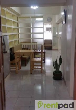 Makati Executive Tower 3 Unit for Rent in Buendia cor SSHW Makat