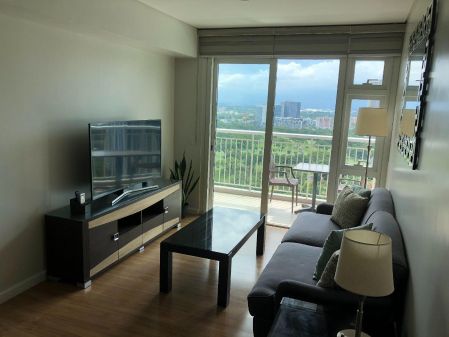 For Rent Condo Unit at Sequoia Two Serendra