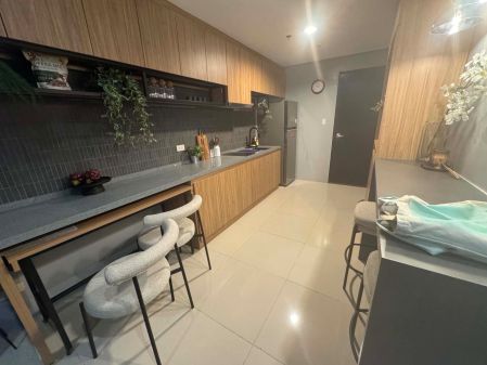 2BR Fully Furnished Unit for Rent at Park West BGC 