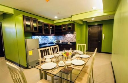 3 Bedroom Furnished Condo in Mabolo Cebu City 