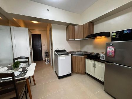 Fully Furnished Studio Unit Manila Bay Avida Towers Prime Taft 