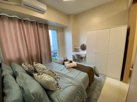 Fully Furnished 1 Bedroom Unit in Wind Residences Tagaytay