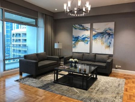 Fully Furnished 2BR for Rent in Four Seasons Makati
