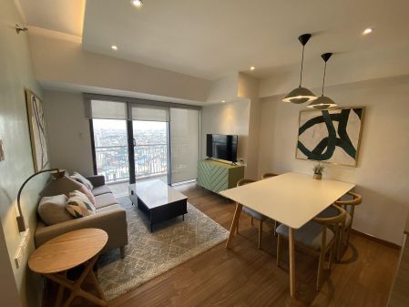 For Lease 2BR Unit at the Rise Makati