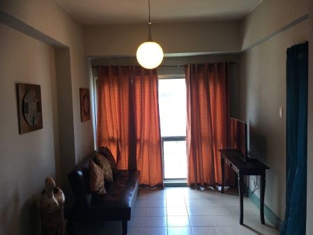 Fully Furnished 1 Bedroom Unit at Forbeswood Parklane for Rent