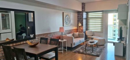 Fully Furnished 1 Bedroom Unit in Two Serendra BGC
