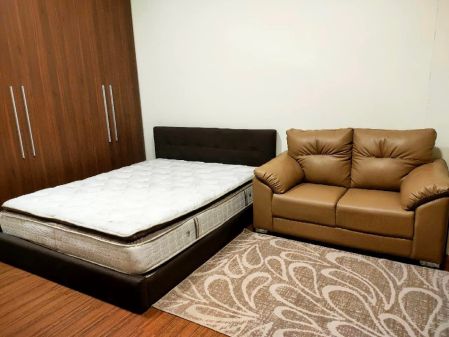 Fully Furnished Studio for Rent in Shang Salcedo Place Studio