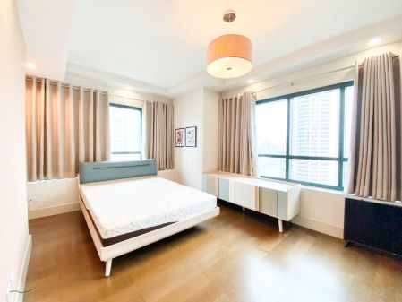 Fully Furnished 2BR Unit for Rent in Edades Tower Makati