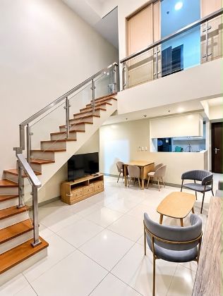 Fully Furnished 3 Bedroom Unit at Uptown Parksuites for Rent