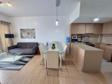 Fully Furnished 1 Bedroom Unit in One Shangri La Place Condo