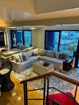 1 Bedroom Loft Furnished for Rent in One Rockwell West Tower