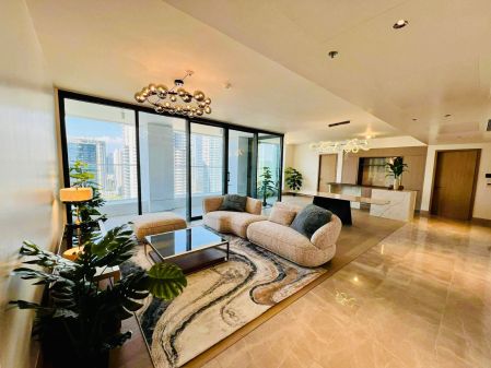 For Lease Luxury 3BR unit with 2 Parking in Aurelia Residences
