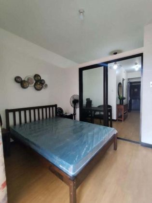 Fully Furnished 1 Bedroom with Overlooking Amenities for Rent 