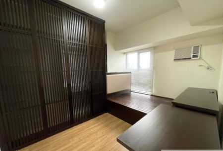 Fully Furnished 1 Bedroom Unit at The Vantage at Kapitolyo