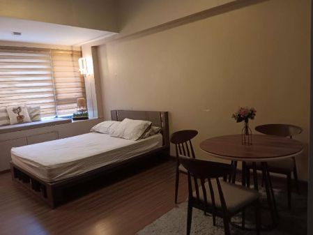 1 Bedroom Unit for Rent in Shang Salcedo Place