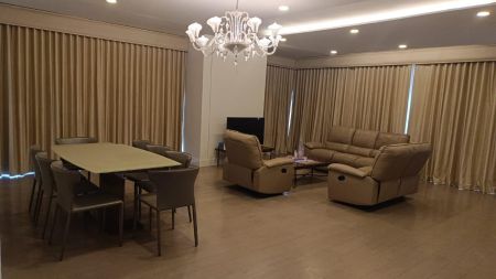 Furnished 3 Bedroom with 2 Parking for Rent at the Proscenium