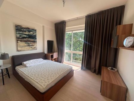 Modern Elegant 2BR with Balcony at 32 Sanson Cebu