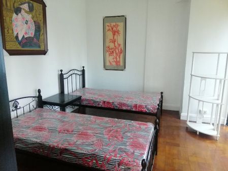 Legaspi Makati 2 Bedroom Condominium for Rent