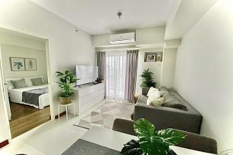 58sqm 2BR with Balcony in Brio Tower Makati