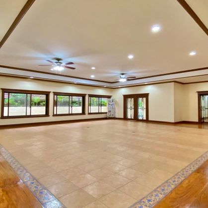For Rent 4BR Bungalow House with Den in Ayala Alabang Village