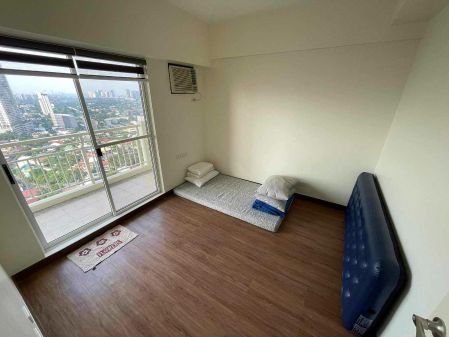 2 Bedroom Semi Furnished For Rent in Prisma Residences
