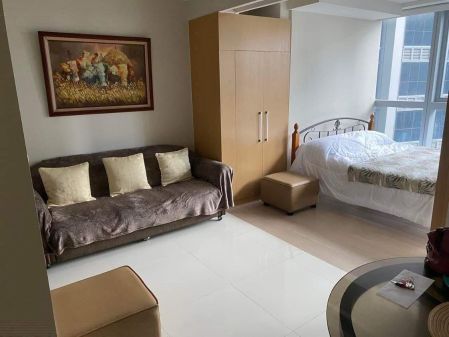 1 Bedroom Condo for Rent in Uptown Parksuites Bgc Taguig City