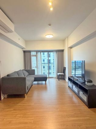 Fully Furnished 1 Bedroom Unit at Verve Residences for Rent