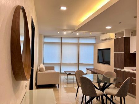 For Lease 2 Bedroom Luxury Condo Unit in East Gallery Place BGC