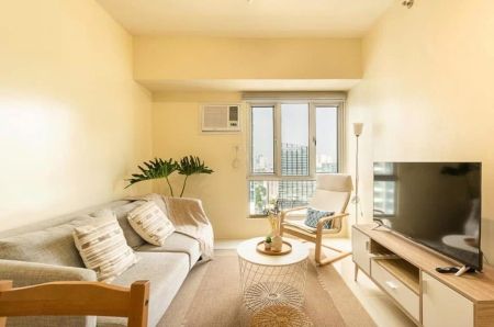 Fully Furnished 2 Bedroom Unit at The Montane for Rent