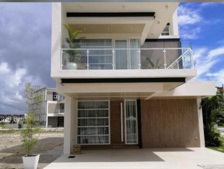 5BR Townhouse in Capitol Hills