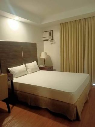 1 Bedroom Furnished for Rent in the Avenue Suites Residences