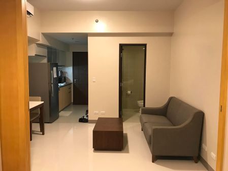 Fully Furnished 1 Bedroom in One Uptown Residence