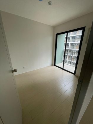 2BR Condo corner Unit in Panglao Oasis by Filinvest Taguig