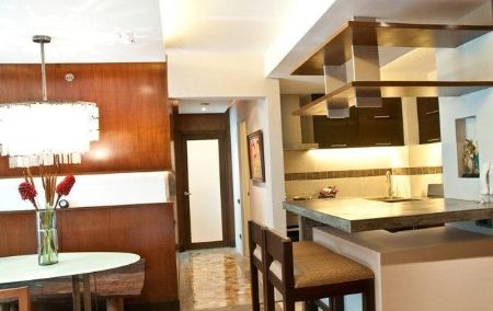 Fully Furnished 2BR Unit In Two Serendra BGC For Rent 