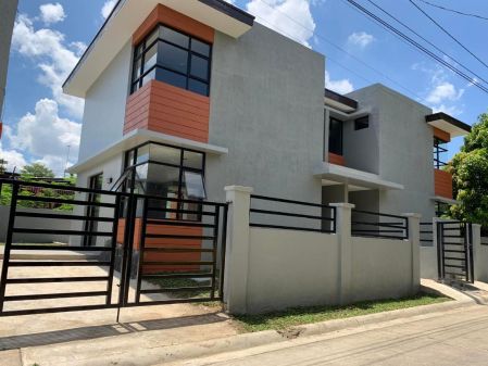 Semi-Furnished House for Rent in University Hill Estate