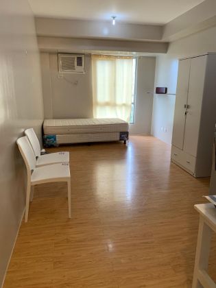 Fully Furnished Studio Unit in Avida Towers Alabang