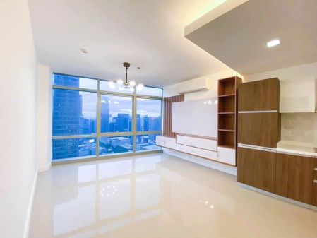 BGC Condo 2 Bedroom For Rent at East Gallery Place 