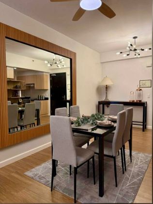 Interior Designed 1BR Unit with Balcony in Bgc