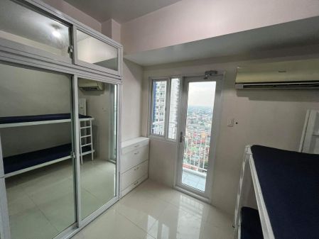 Grass Residences Condo Unit for Rent Beside SM North Edsa