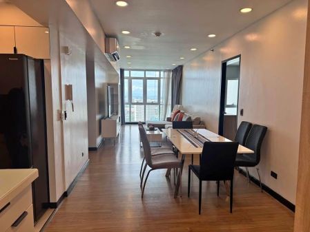 Fully Furnished 2 Bedroom Escala Salcedo