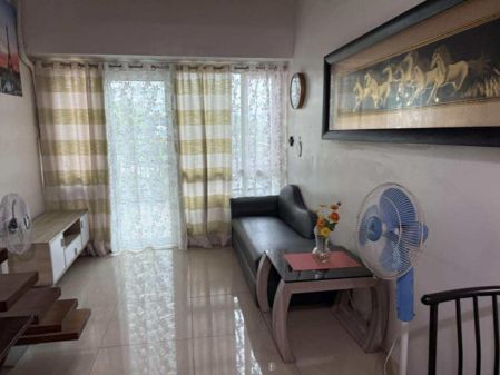 1 Bedroom with Loft Type