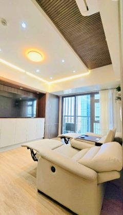 Furnished corner 2 Bedroom with Balcony and 1 Parking