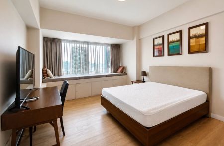 Fully Furnished 1 Bedroom Unit at One Shangrila Place for Rent