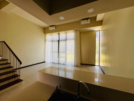 Brand New 2 Bedroom Villas in the Exclusive Sevina Park