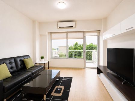 Fully Furnished 1BR Unit in One Serendra BGC for Rent