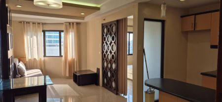 Semi Furnished 1 Bedroom Unit at Eastwood Lafayette for Rent